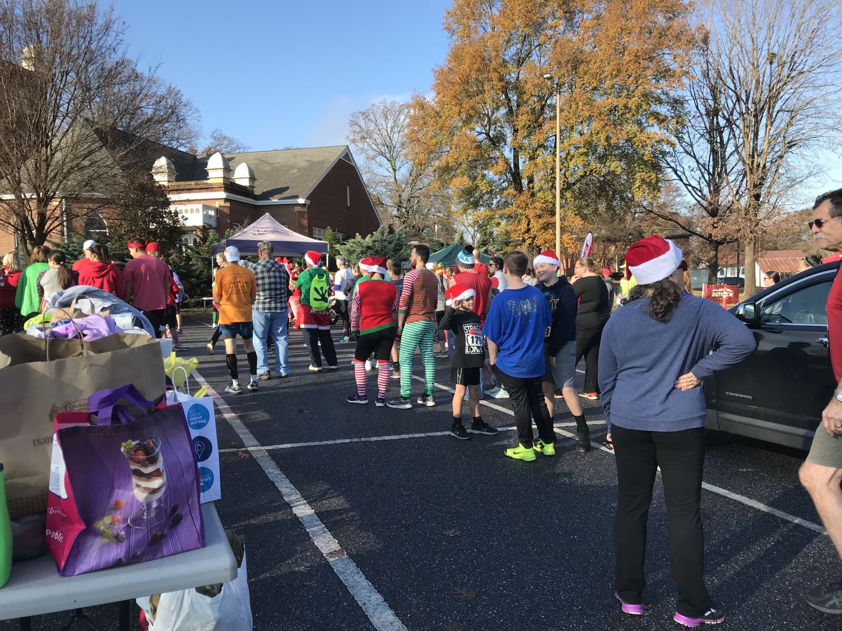 Jingle Run 5K (75).JPG